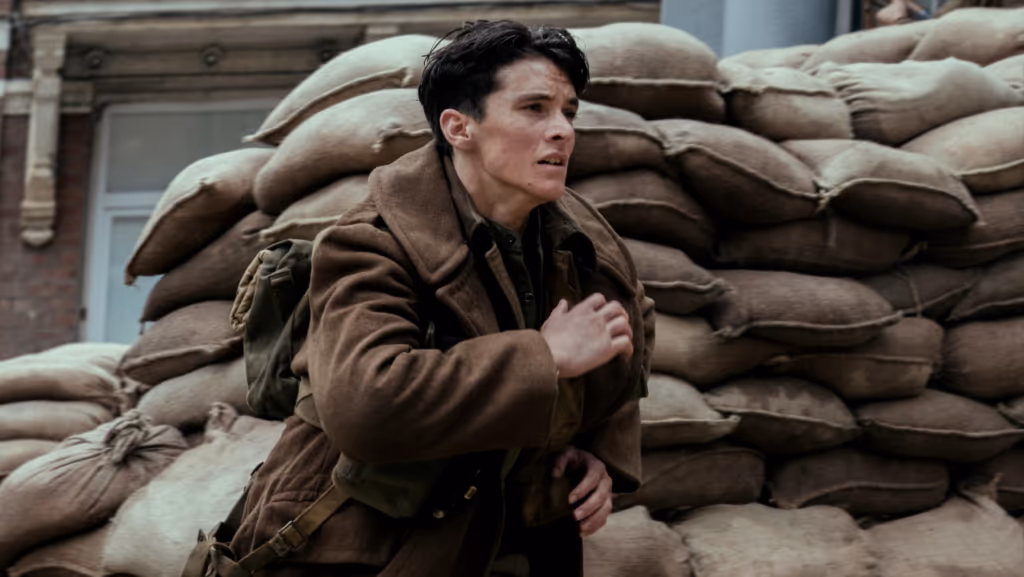 O filme de guerra que impactou o cinema sem precisar de um vilão