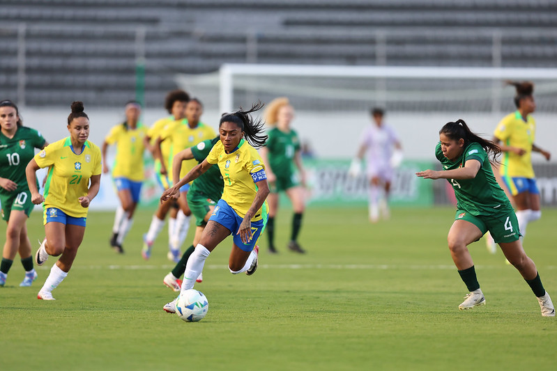 Seleção Brasileira goleia a Bolívia e segue líder na Copa América