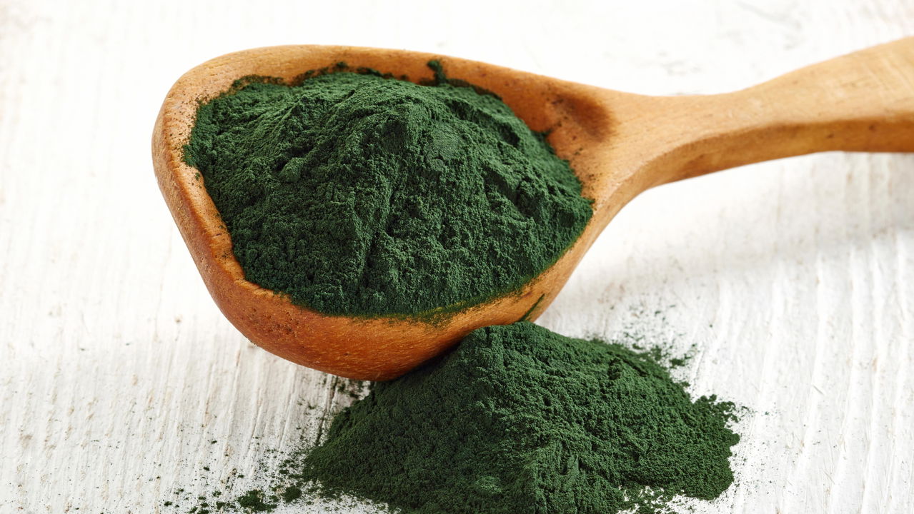 Esse pó verde pode ser a chave para mais energia e menos doenças
