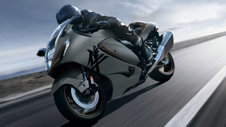 Suzuki Hayabusa 2025 combina velocidade e tecnologia avançada sob duas rodas