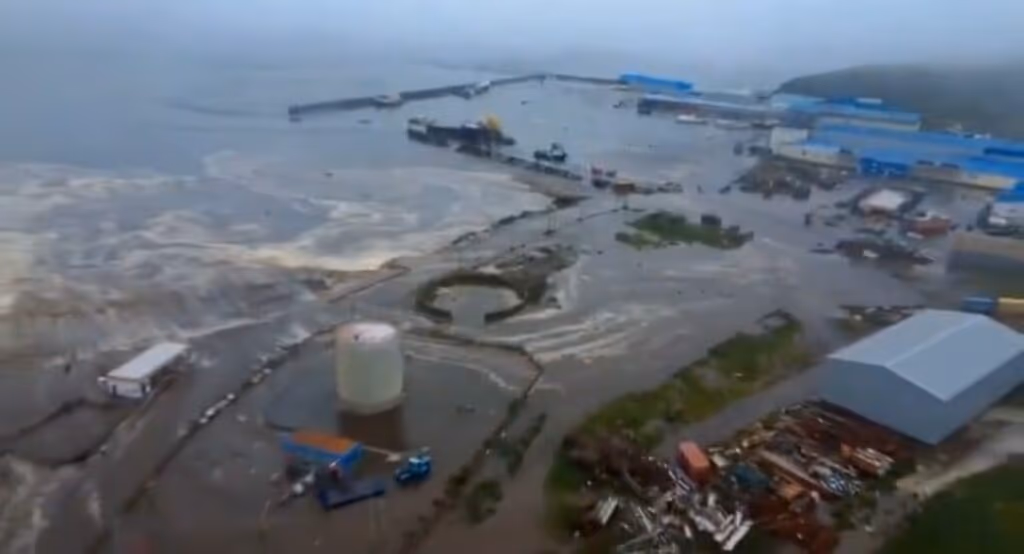 “Primeira onda pode não ser a maior”: pesquisadores alertam para novos tsunamis