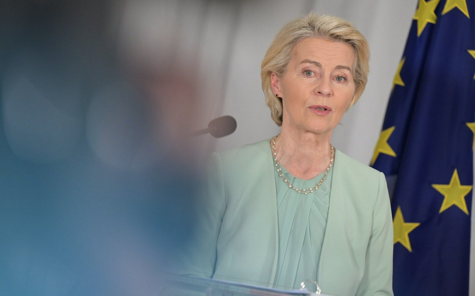 Europa apoia integralmente protestos no Irã, diz Von der Leyen