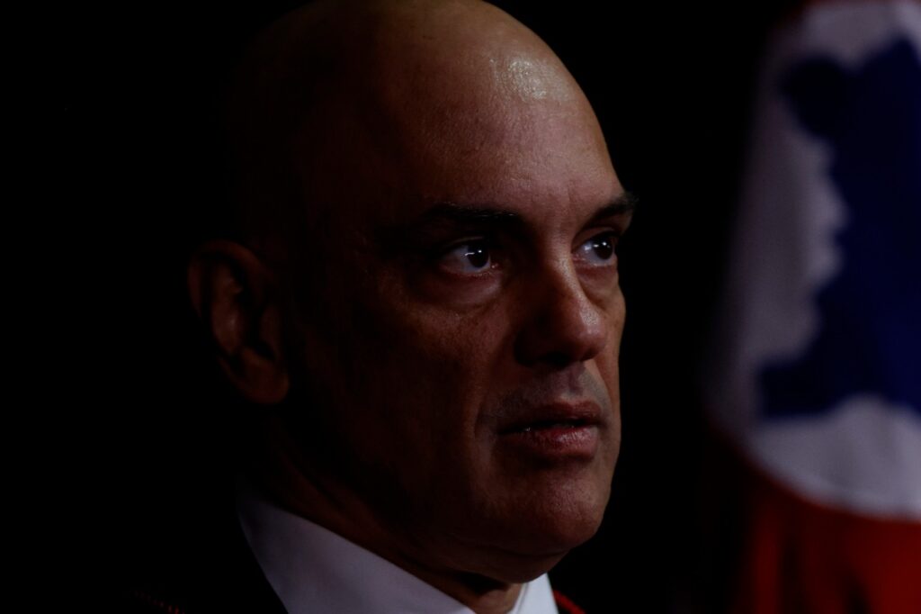Crusoé: Como a Magnitsky afeta Alexandre de Moraes