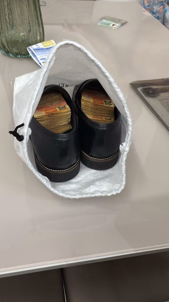 PF acha dinheiro em sapato na casa do primo de Elmar Nascimento