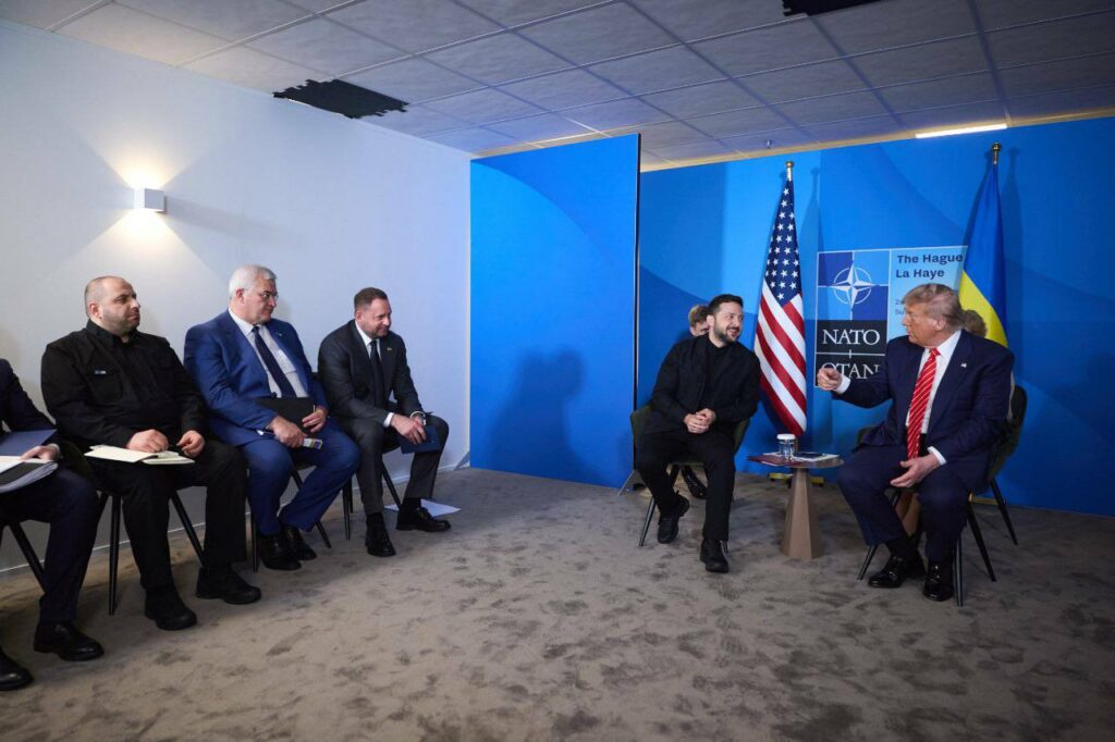 Trump suspende apoio militar à Ucrânia