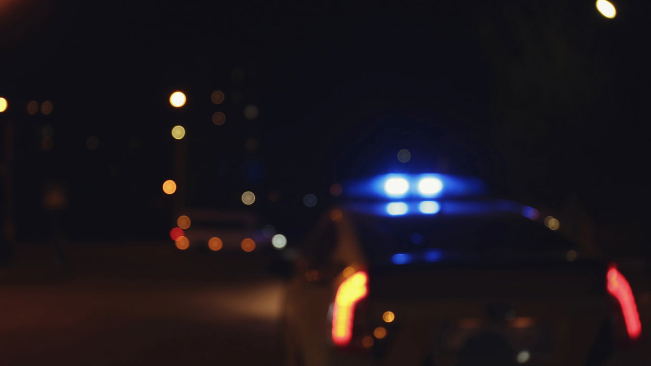 As principais causas de acidentes noturnos e como se proteger melhor