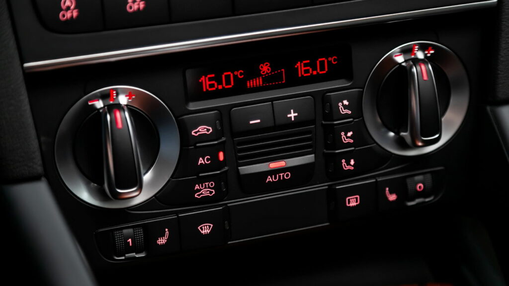O segredo para usar o ar-condicionado do carro sem pesar no bolso