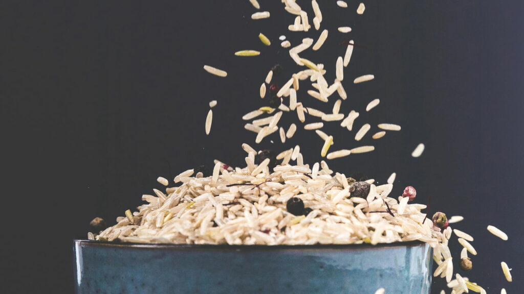 Dicas infalíveis para nunca mais errar e deixar o arroz soltinho