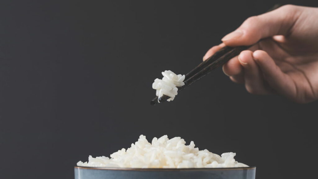 O jeito mais prático de variar o arroz e surpreender na rotina
