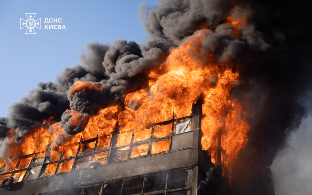 Zelensky cobra sanções diante da “clara escalada do terror russo”
