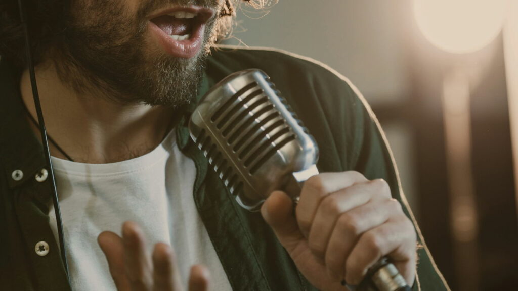 3 motivos científicos para você estranhar o som da própria voz