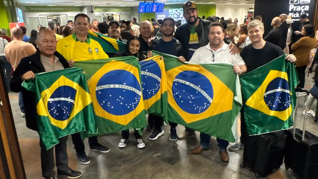 Bancada do PL faz reunião para discutir estratégia após decisão contra Bolsonaro