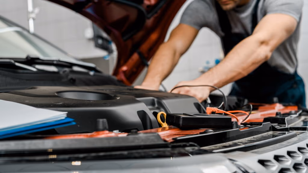5 cuidados essenciais para aumentar a vida útil da bateria do carro