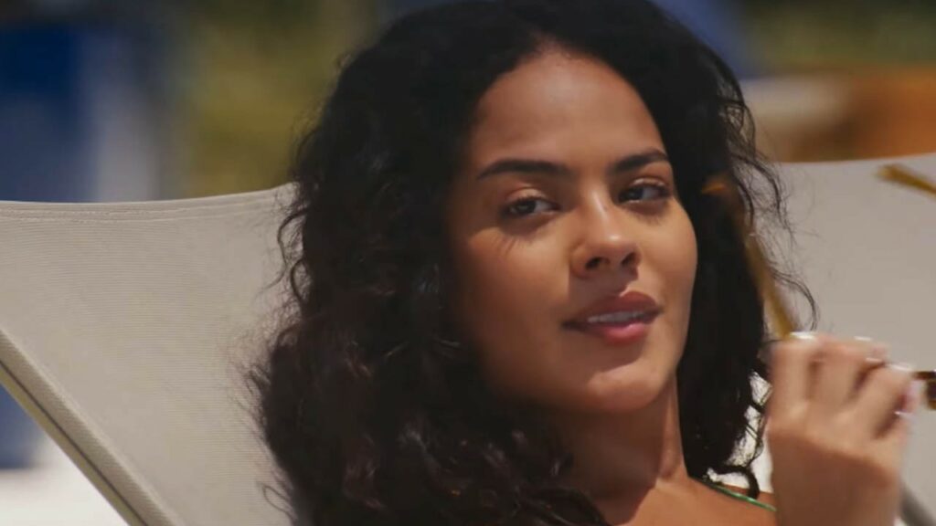 Protagonista de Vale Tudo vira alvo de ataques racistas na internet