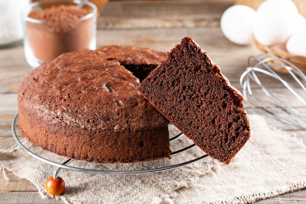 7 receitas de bolo fit para o café da manhã ou da tarde