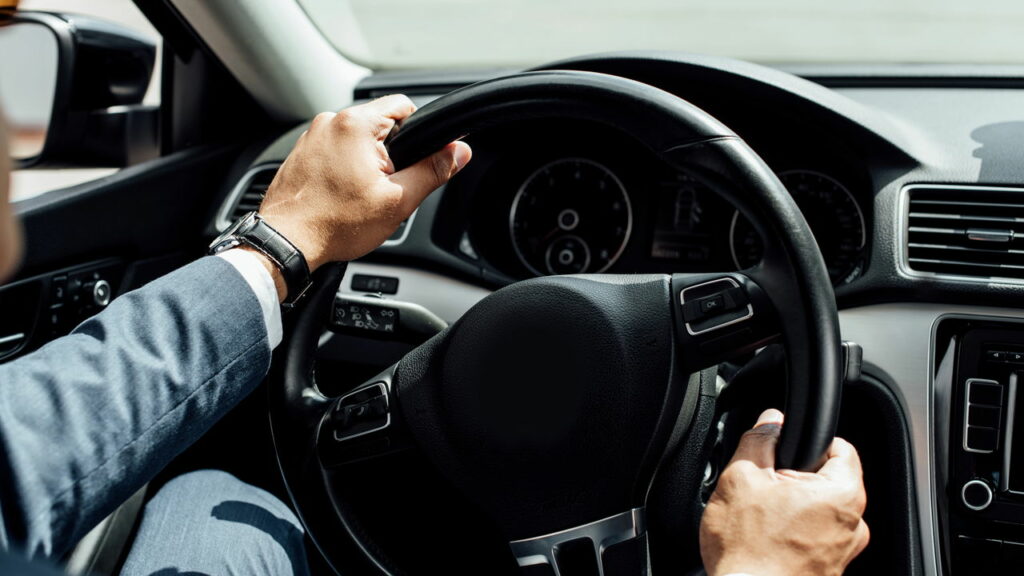 O melhor guia para acabar com barulhos no carro de uma vez por todas