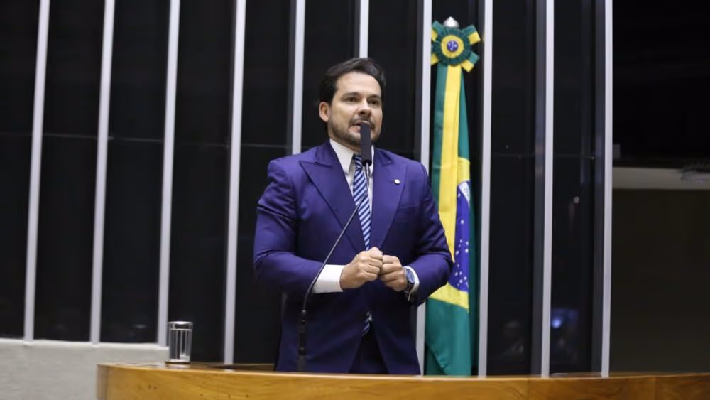 CCJ aprova castração química como condição para liberdade de estupradores
