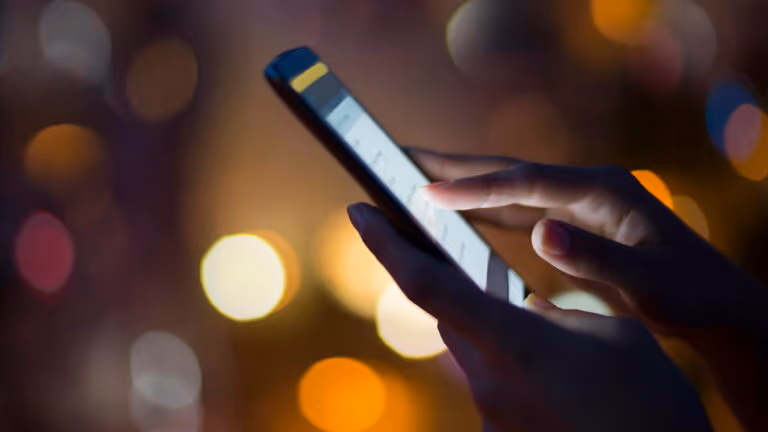 Marca gigante surpreende o mercado com celular de ponta