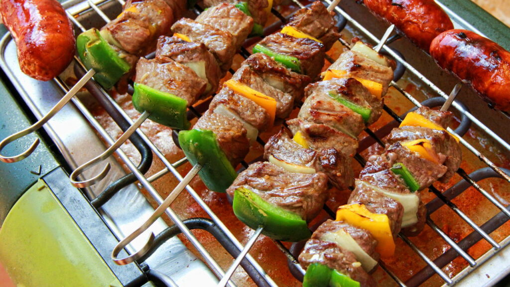 O que servir no churrasco para quem está fazendo dieta low carb