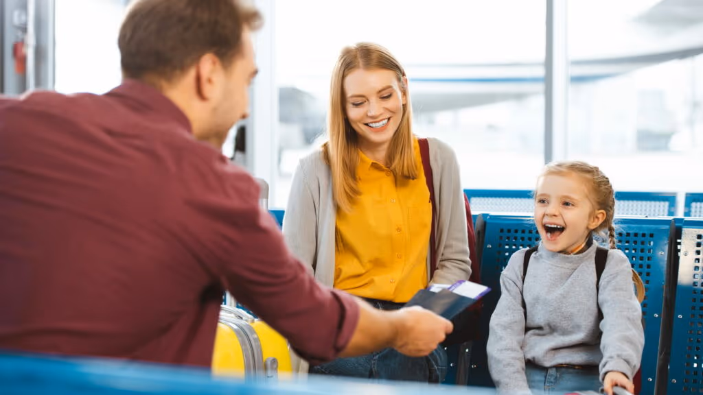 Esses itens fazem toda a diferença ao viajar de avião com crianças