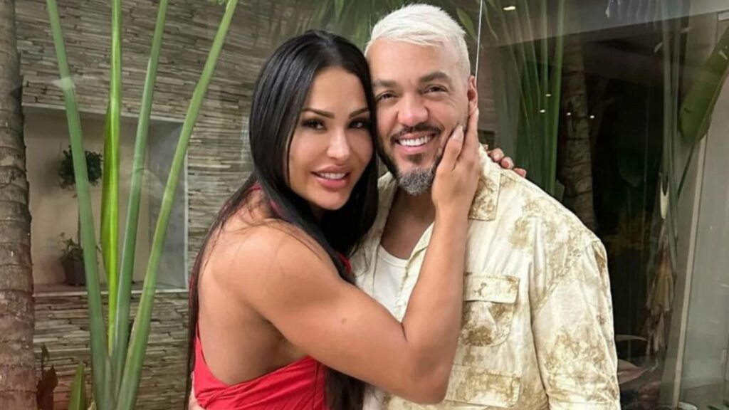 Gracyanne Barbosa formaliza divórcio de Belo