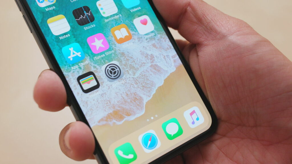 Desligue isso no seu iPhone e o Wi-Fi vai parar de cair
