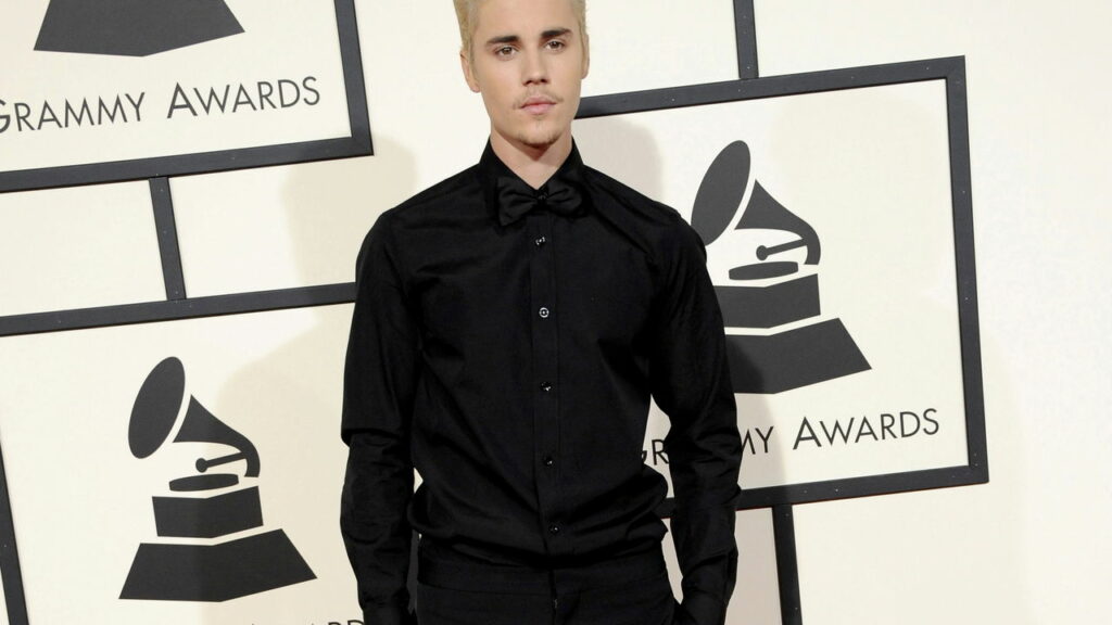 Após 4 anos longe dos palcos, Justin Bieber emociona fãs com anúncio de novo álbum