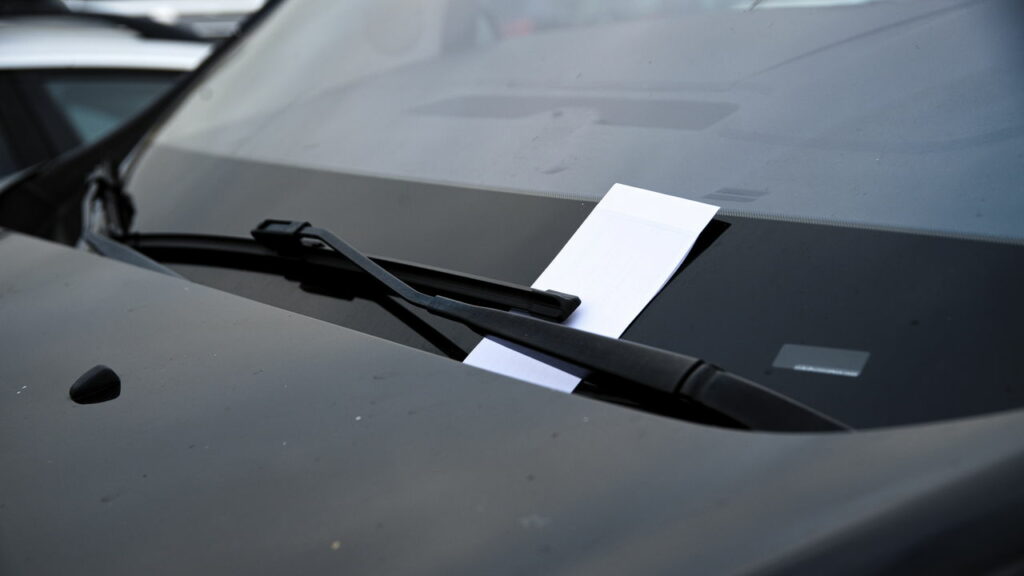 Multas de trânsito mais comuns no Brasil e o que fazer para não cair nelas