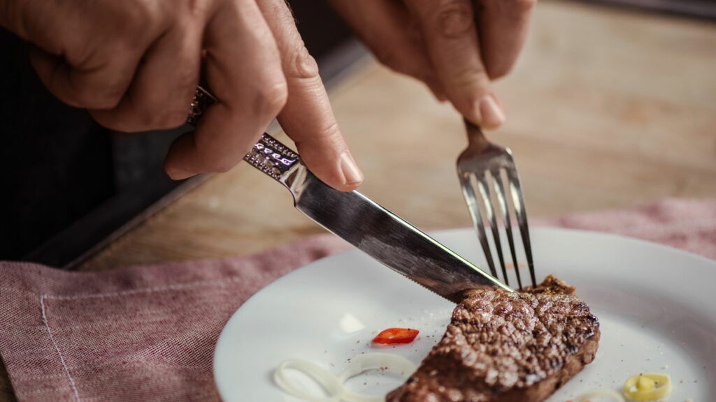 Por que sentimos mais fome em dias frios? A ciência do apetite sazonal