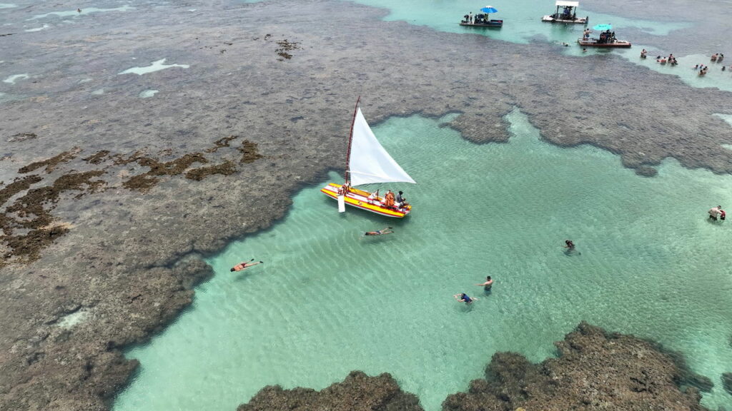 O paraíso à beira-mar que todo brasileiro deveria visitar ao menos uma vez