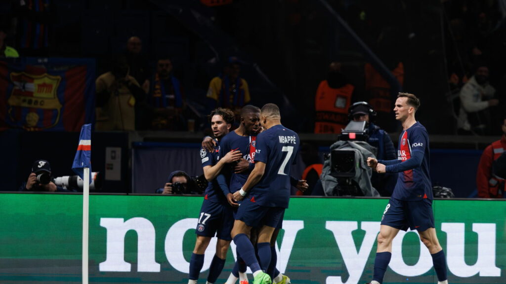 PSG é multado pela UEFA por culpa da torcida