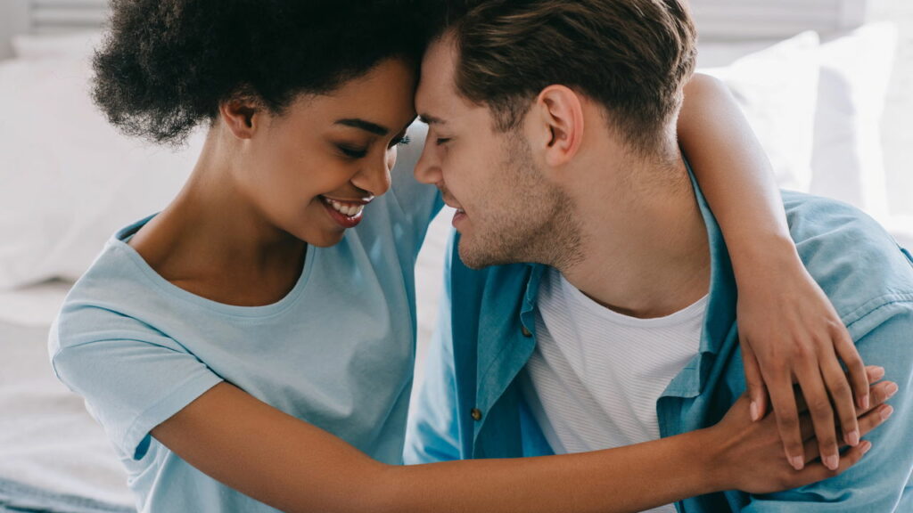Como o significado do nome influencia nas relações amorosas