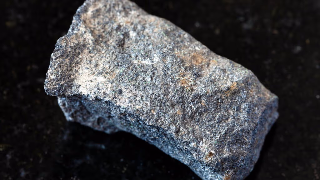 IA descobre localização que tem mineral suficiente para dar energia ao mundo todo