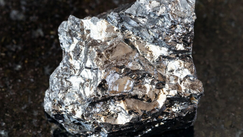 IA descobre localização que tem mineral suficiente para dar energia ao mundo todo