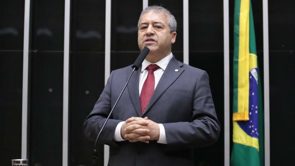 Deputado quer comissão externa para discutir tarifaço com governo dos EUA