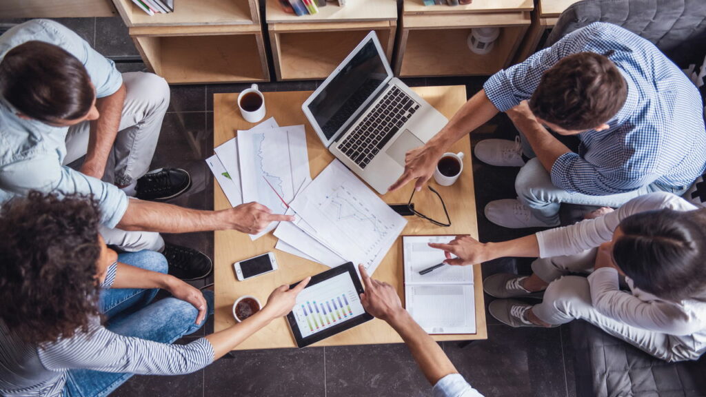 Trabalhos com inglês básico que abrem portas no mercado internacional