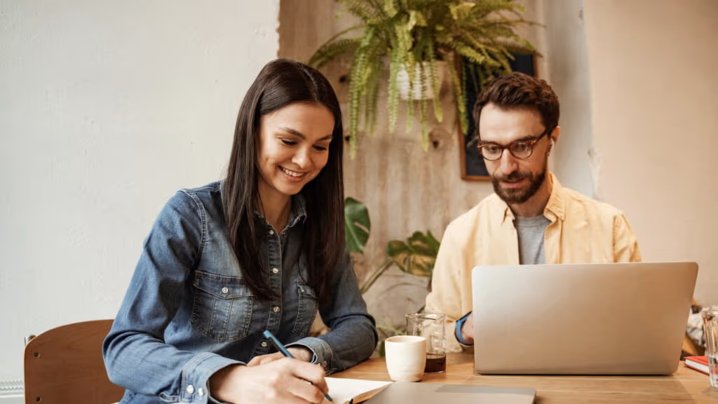 Como atuar como designer de experiências digitais — profissão do futuro