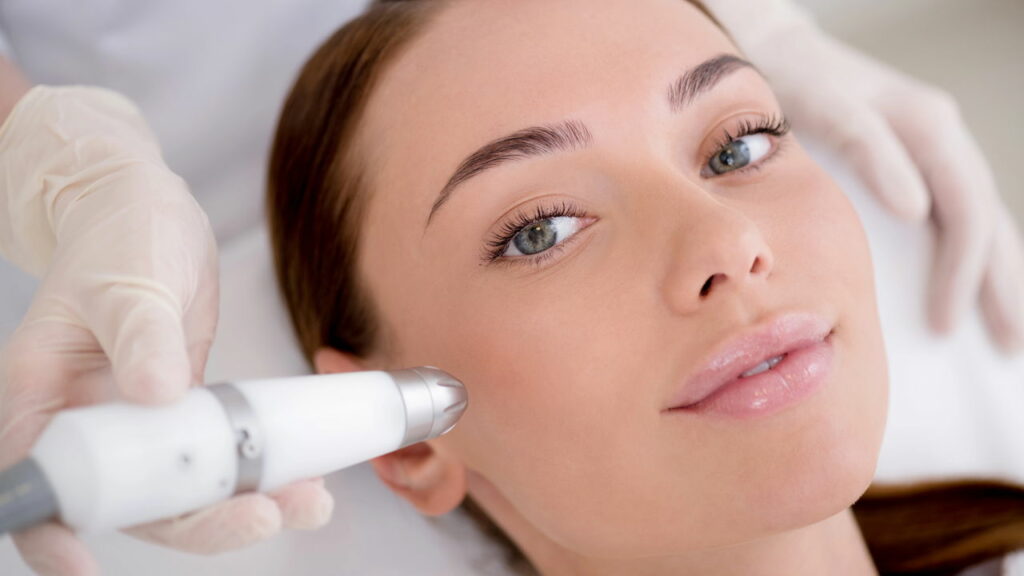 O tratamento facial mais eficaz para rejuvenescer, segundo especialistas