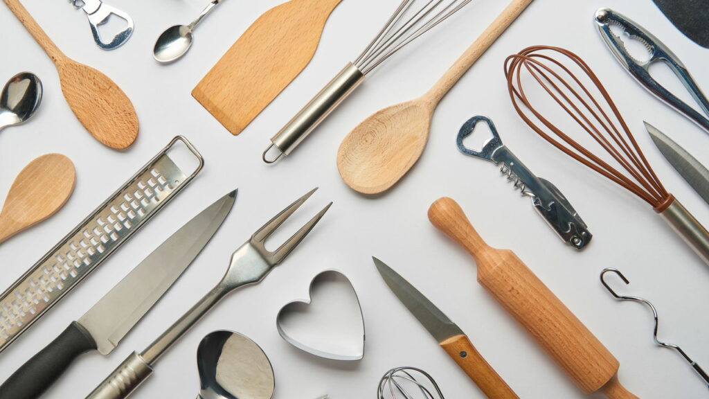 O que não pode faltar na cozinha de quem quer economizar tempo e dinheiro