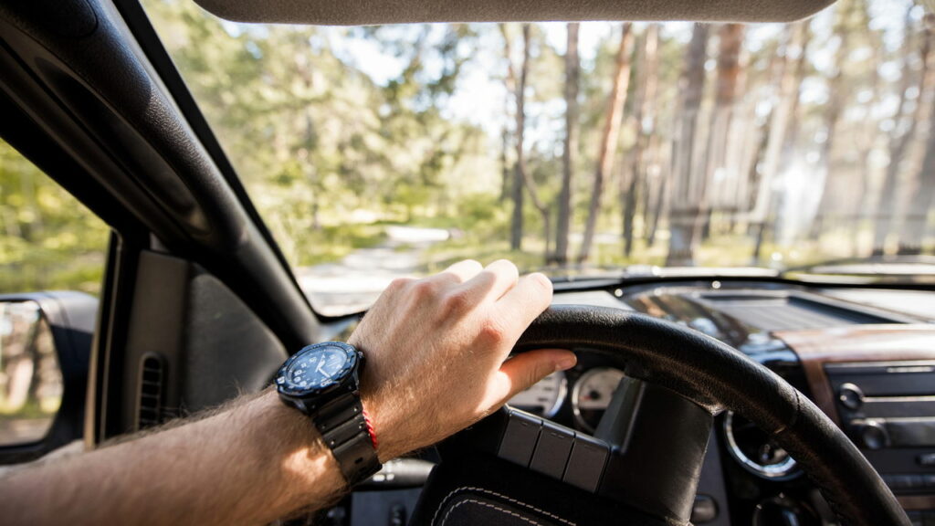 As melhores dicas para viajar de carro com conforto e segurança total