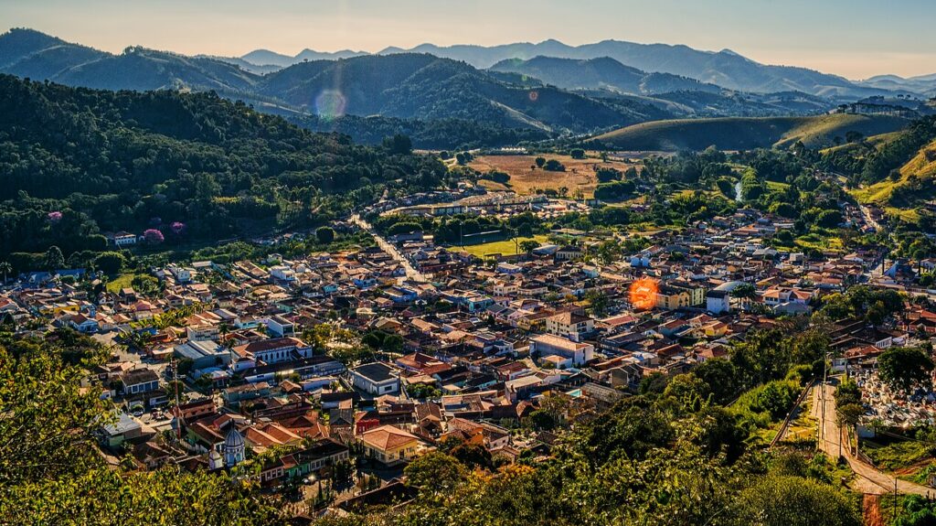 Cidade paulista ganha apelido de Toscana brasileira e fica a poucas horas da capital