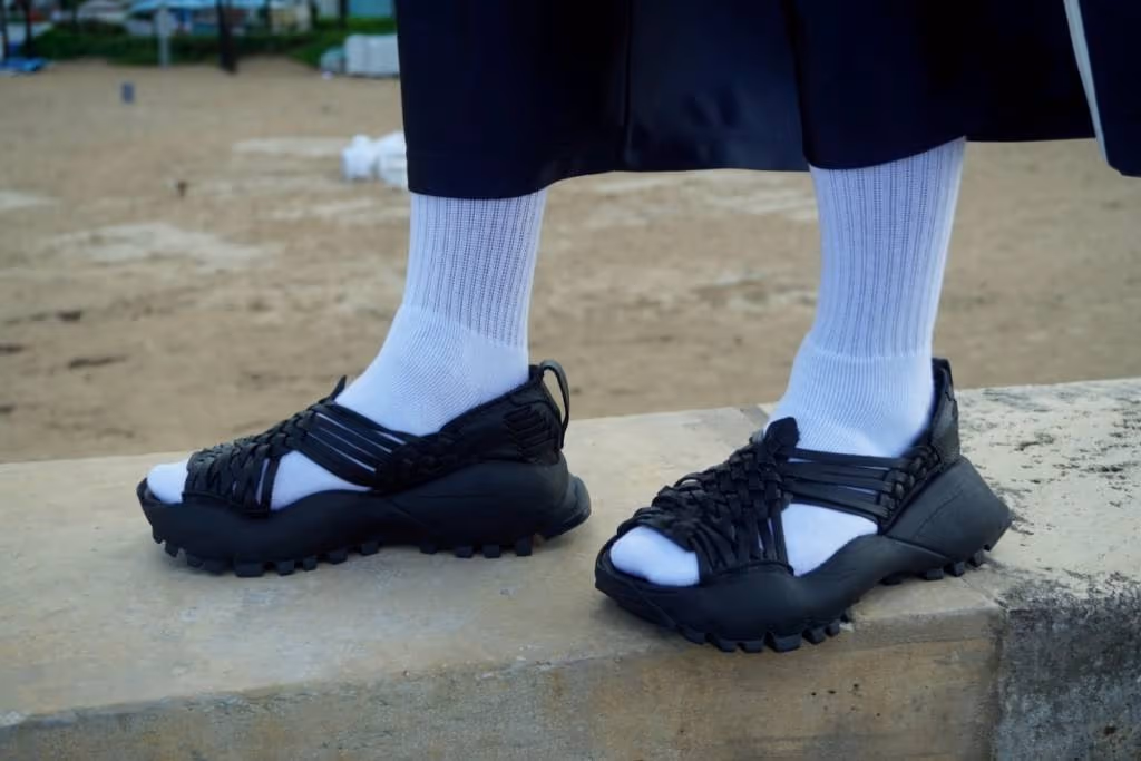 México acusa Adidas de apropriação cultural por modelo de sandália