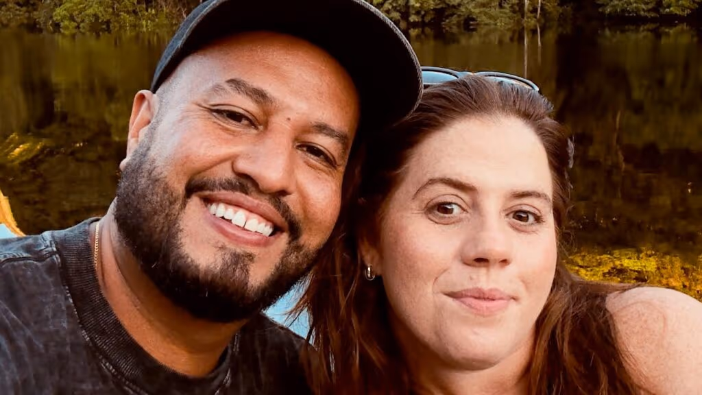 Tati Machado se diverte em evento após tragédia