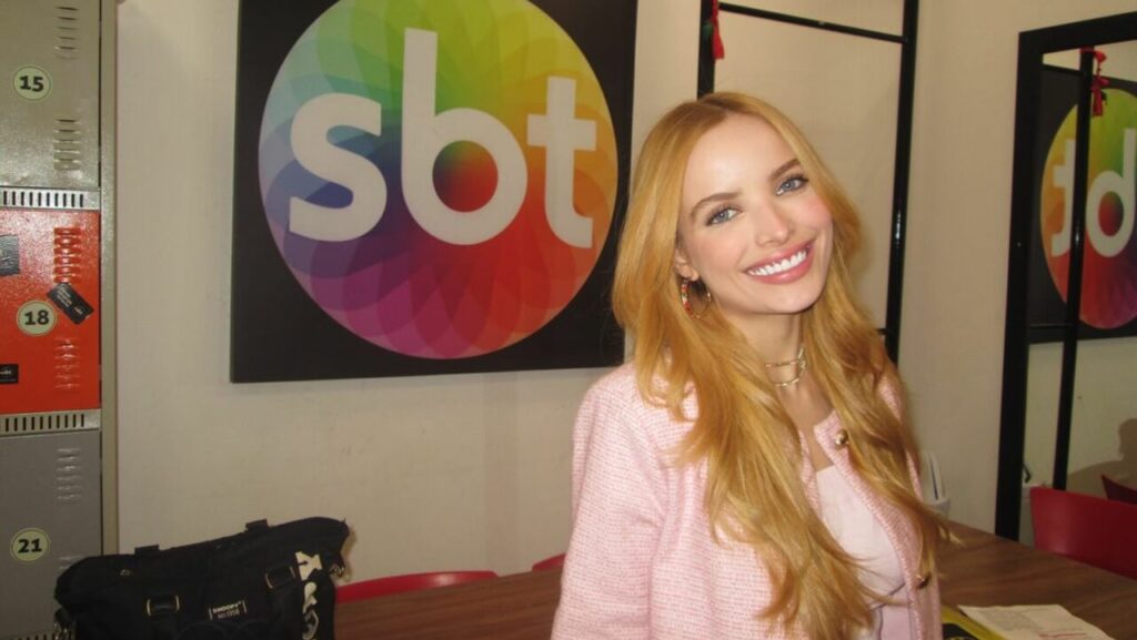 Atriz Giovanna Chaves surpreende com harmonização facial