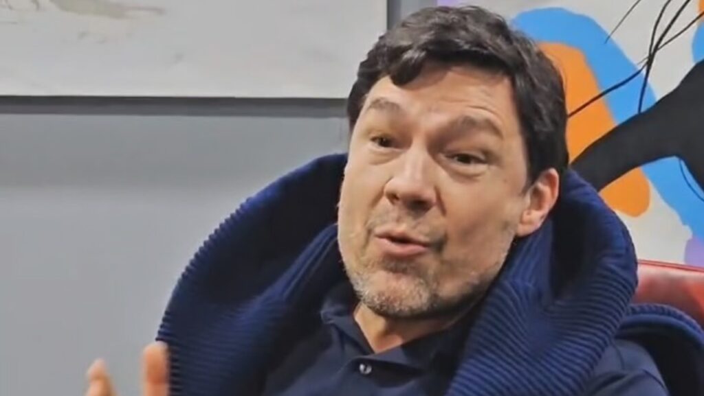 Ator Ricardo Macchi realiza harmonização facial