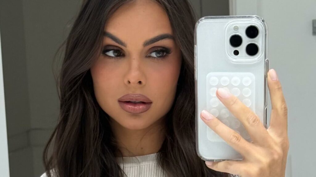 Amanda Kimberlly fala sobre rumores de romance com jogador