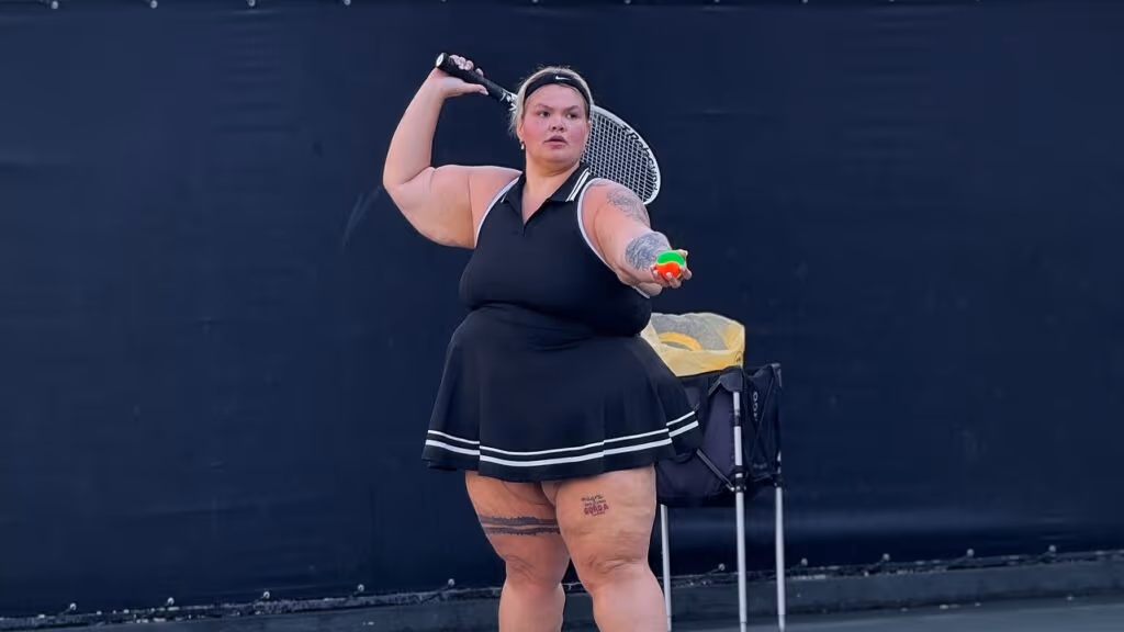 Thais Carla comemora conquista de andar de bicicleta