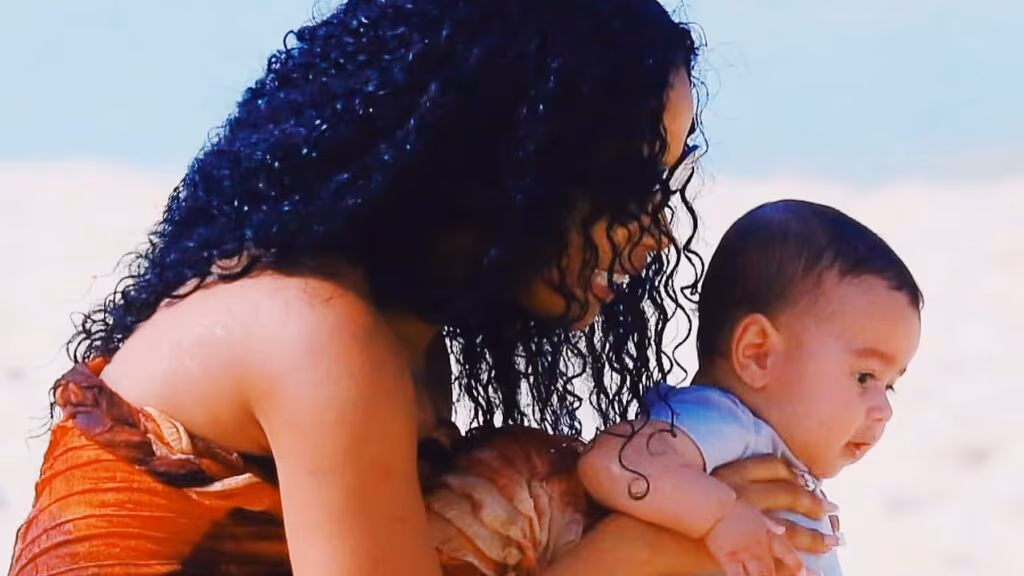 Filho de Lorena Maria comemora 6 meses mas ausência do pai intriga