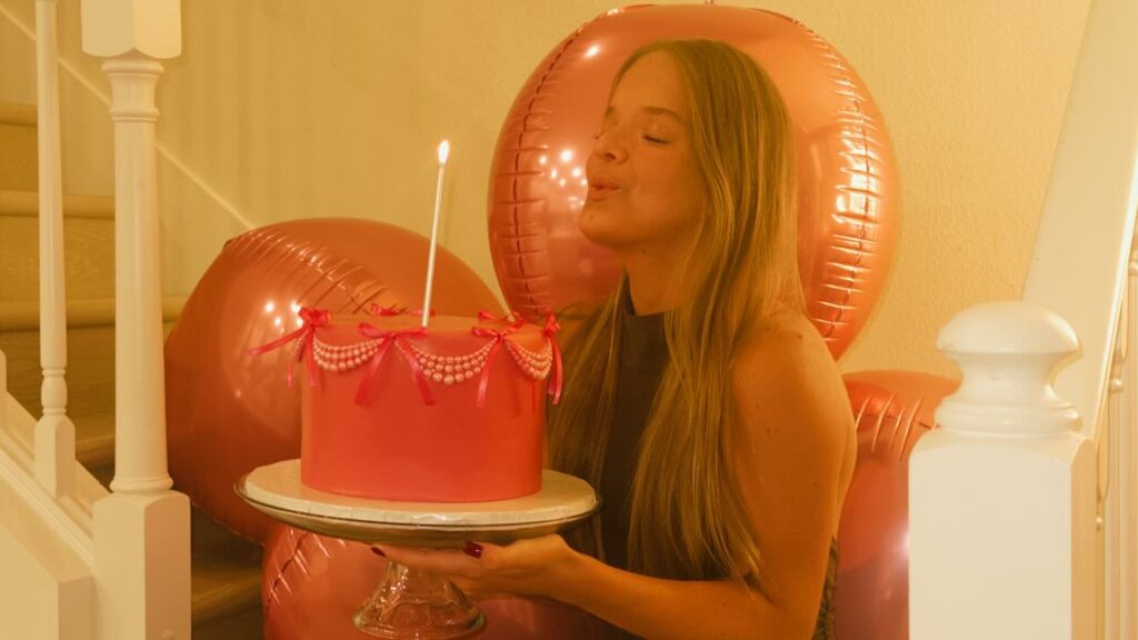 Bolo fenomenal de Rafaella Justus conquista a web