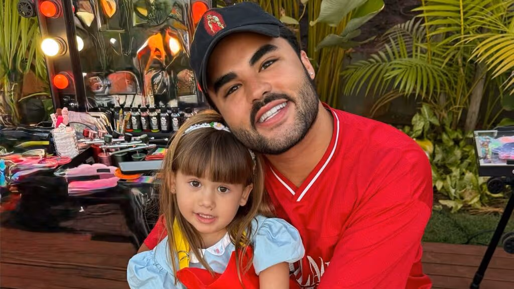 Lucas Guedez se pronuncia após vídeo com filha de Virginia